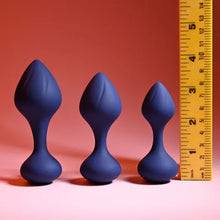 Load image into Gallery viewer, PLAYBOY PLEASURE TAIL TRAINER - BUTT PLUG SET - NAVY
