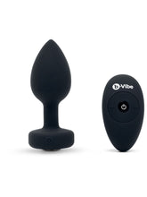 Load image into Gallery viewer, B-VIBE VIBRATING JEWELS REMOTE CONTROL PLUG M/L BLACK
