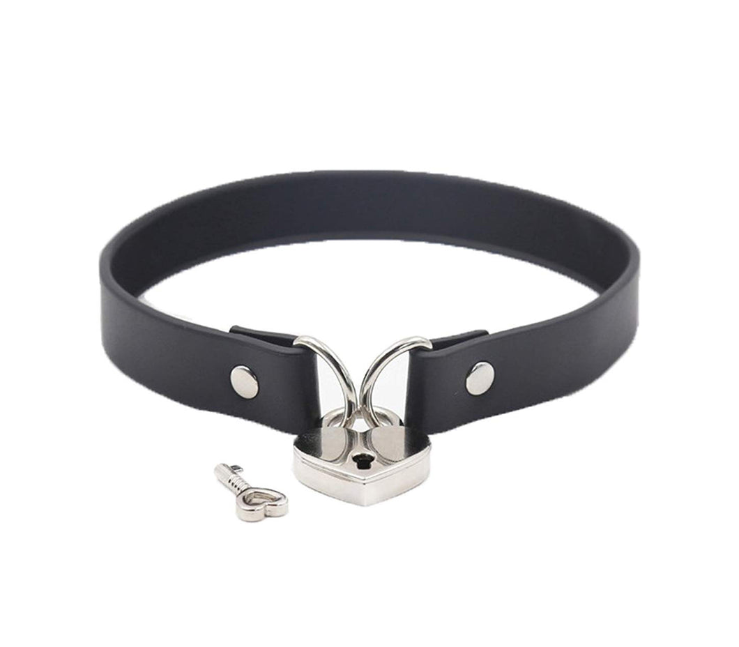 LOVE IN LEATHER CHOKER WITH SILVER HEART PADLOCK CHO020